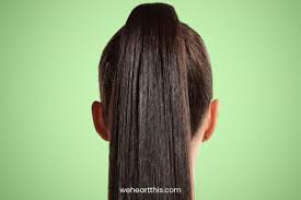 Straight Hair With Middle Parts for 2023